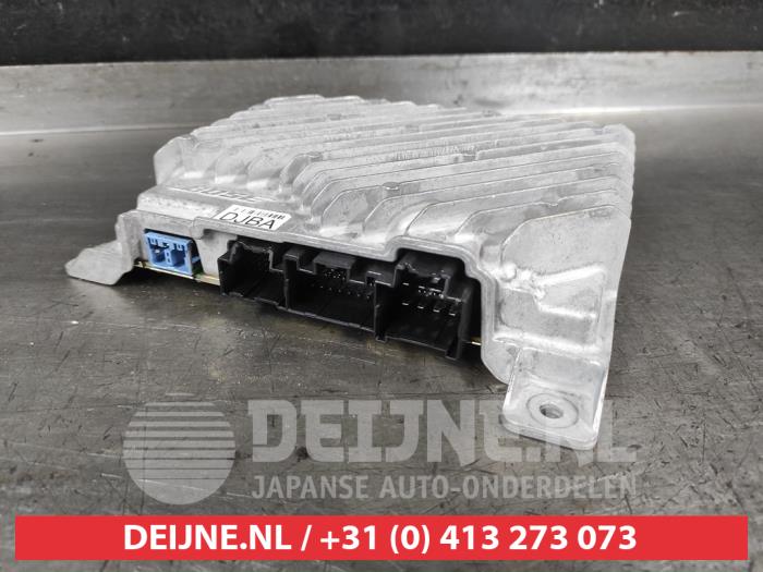 Mazda MX-30 Radio versterker O669385