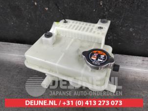 Gebruikte Expansievat Mazda MX-30 e-SkyActiv 145 Prijs € 40,00 Margeregeling aangeboden door V.Deijne Jap.Auto-onderdelen BV