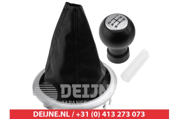Suzuki Swift Schaltknauf O9990009400