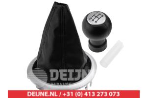 Nieuwe Pookknop Suzuki Swift Prijs € 25,00 Inclusief btw aangeboden door V.Deijne Jap.Auto-onderdelen BV