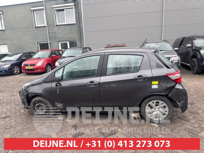 Toyota Yaris Portierruit 4Deurs links-voor O669504