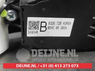 Mazda 3 Multi-functional window switch O669538 photo 3