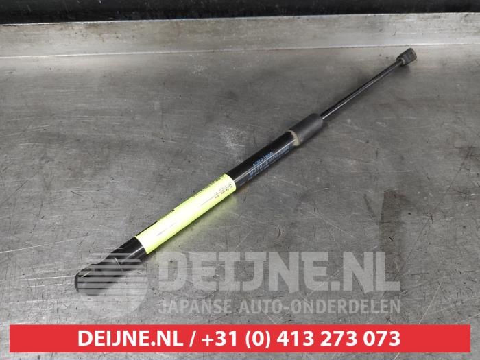 Mazda 3 Rear gas strut, right O669540