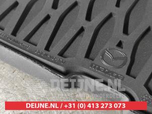 Mazda 3 Boot mat O669565 photo 3