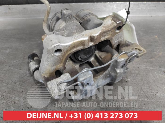 Mazda 3 Bremszange links hinten O669566