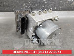 Gebruikte ABS Pomp Mitsubishi Colt (Z2/Z3) 1.1 12V Prijs € 75,00 Margeregeling aangeboden door V.Deijne Jap.Auto-onderdelen BV
