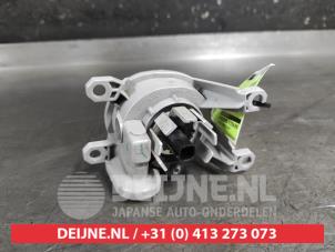 Toyota Hilux Nebelscheinwerfer rechts vorne O669791 foto 2
