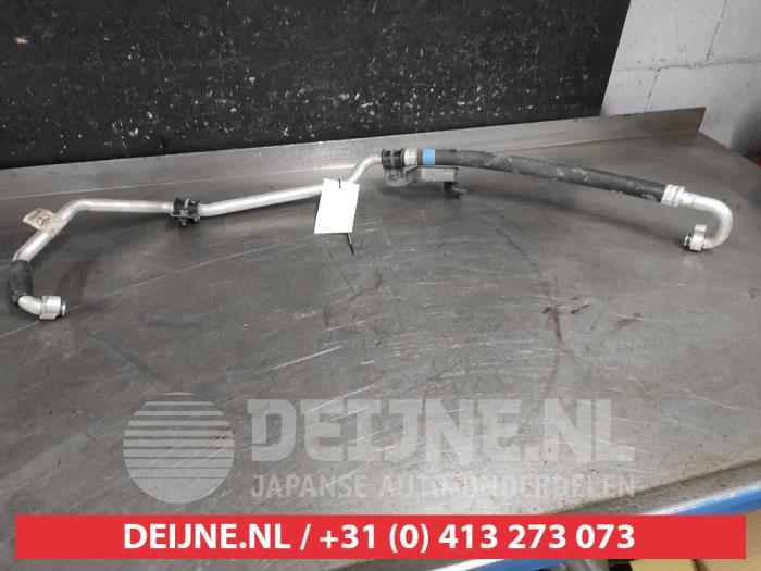 Toyota Hilux Air conditioning line O669797