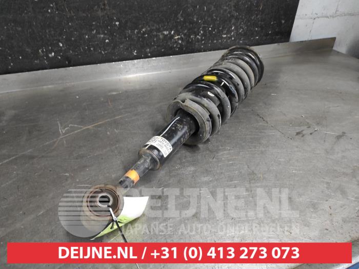 Toyota Hilux Schokdemperpoot rechts-voor O669823