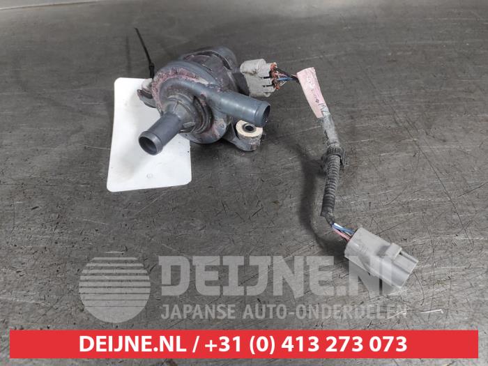 Toyota Hilux Extra waterpomp O669846