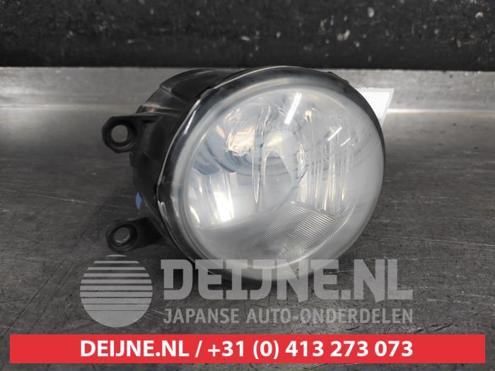 Toyota Prius Plus Mistlamp rechts-voor O670003