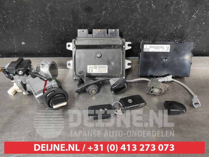 Nissan Micra CC Engine management computer O670035