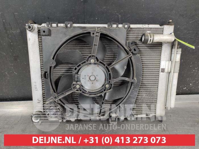 Nissan Micra CC Radiator O670046