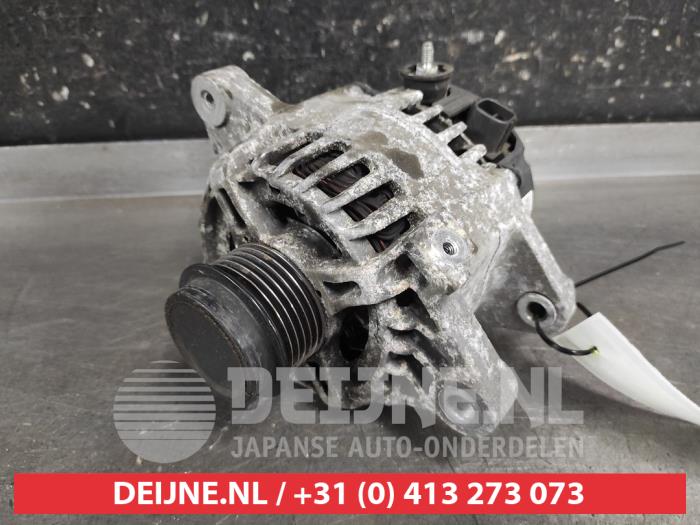 Gebruikte Dynamo Toyota Auris (E15) 1.6 Dual VVT-i 16V Prijs € 50,00 Margeregeling aangeboden door V.Deijne Jap.Auto-onderdelen BV