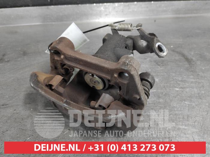 Hyundai IX20 Bremszange links hinten O670160