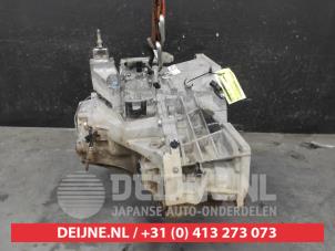 Nissan X-Trail Getriebe O670220 foto 3