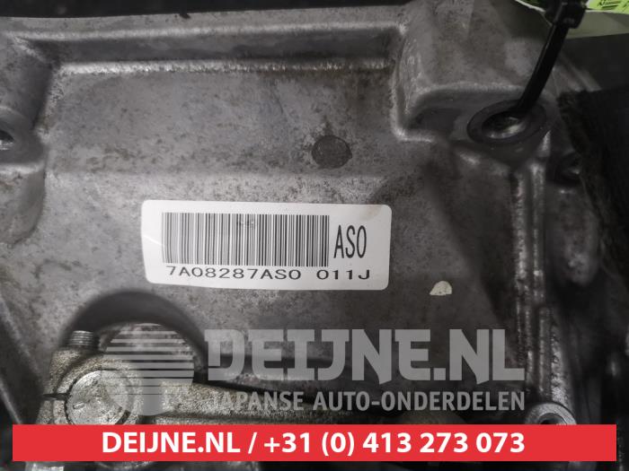 Suzuki Swift Versnellingsbak O670222