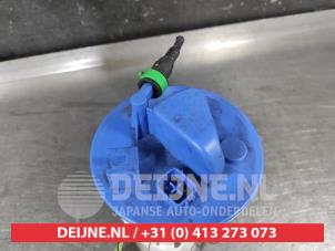 Mazda 6 Electric fuel pump O670326 photo 2