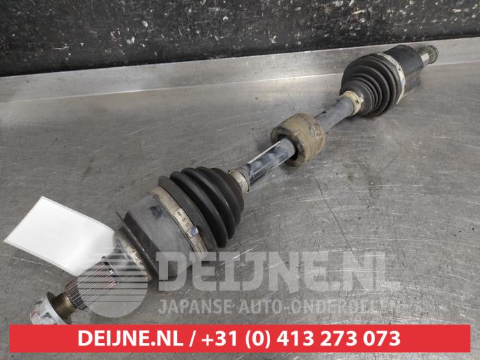 Suzuki Vitara Aandrijfas links-voor O670337