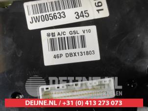Hyundai I30 Heater control panel O670374 photo 3