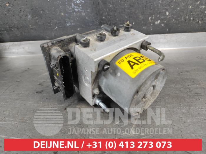 Hyundai I30 ABS Pomp O670378