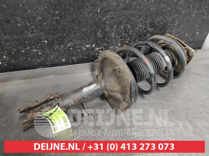 Hyundai I30 Schokdemperpoot links-voor O670380
