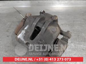 Hyundai I30 Bremszange links vorne O670385 foto 2