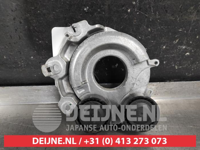 Gebruikte Spanner multiriem Mazda CX-30 (DM) 2.0 e-SkyActiv-G 122 16V Prijs op aanvraag aangeboden door V.Deijne Jap.Auto-onderdelen BV