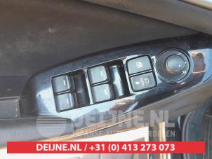 Mazda 3 Multi-functional window switch O670462 photo 3