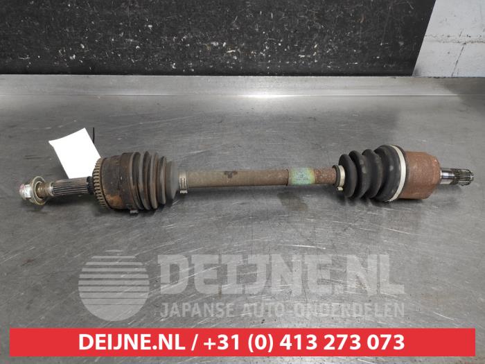 Kia Rio Aandrijfas links-voor O670593
