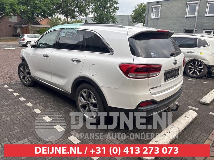 Kia Sorento Rear bumper O670741