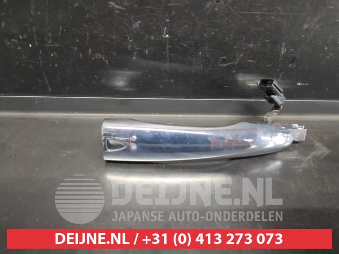Nissan X-Trail Türgriff 4-türig links vorne O670816