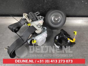 Gebruikte Airbag set Mazda 3 (BM/BN) 1.5 SkyActiv-D 105 16V Prijs € 650,00 Margeregeling aangeboden door V.Deijne Jap.Auto-onderdelen BV