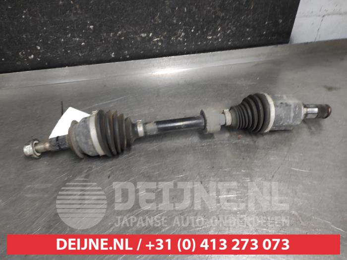 Mazda 3 Aandrijfas links-voor O670903