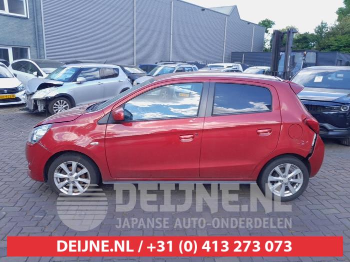 Mitsubishi Space Star Türscheibe 4-türig links hinten O670958