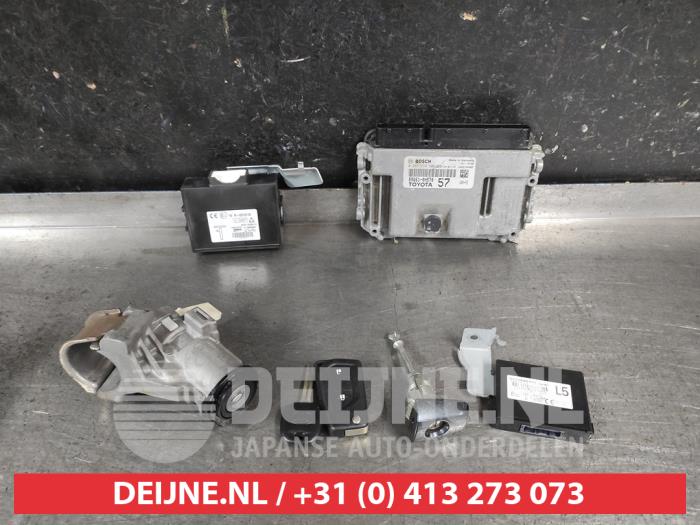 Toyota Aygo Steuergerät Motormanagement O671076