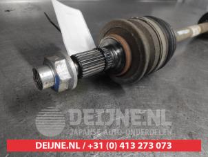Suzuki Swift Antriebswelle links vorne O671098 foto 2