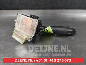 Suzuki Swift Licht Schalter O671102 foto 2