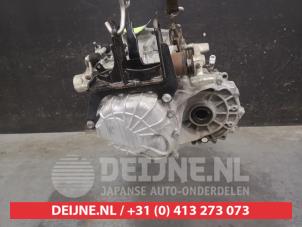 Toyota Yaris Versnellingsbak O671116 foto 2