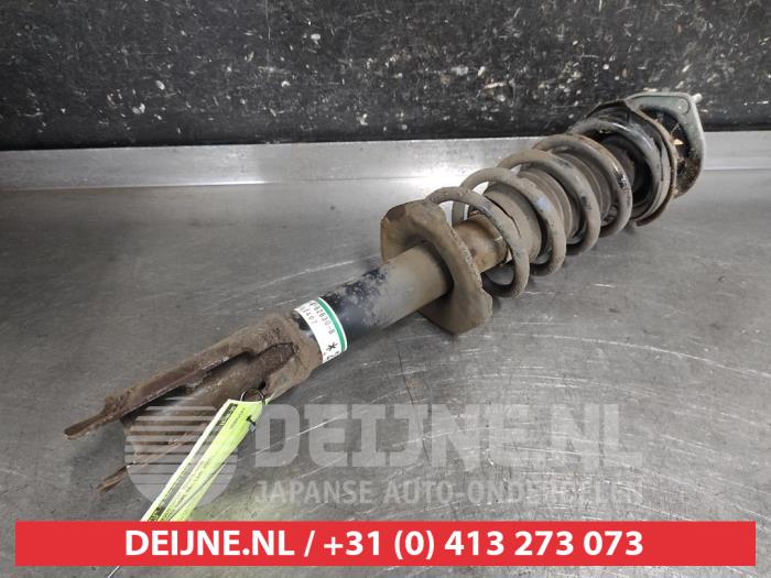 Daihatsu Cuore Stoßdämpferstrebe rechts vorne O671247