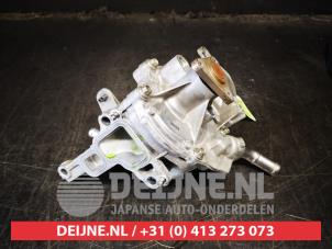 Mazda MX-5 Waterpomp O671261 foto 3