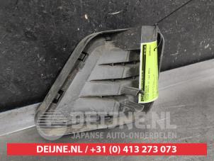 Toyota Verso-S Bumper grille O671279 photo 2