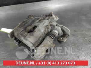 Toyota Verso-S Rear brake calliper, left O671291 photo 3