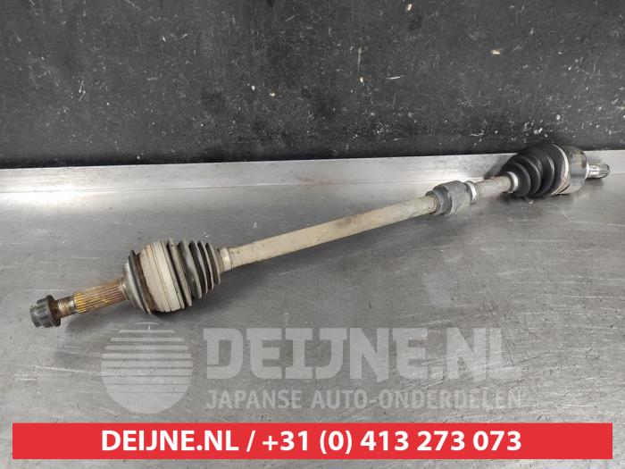 Toyota Verso-S Antriebswelle rechts vorne O671297