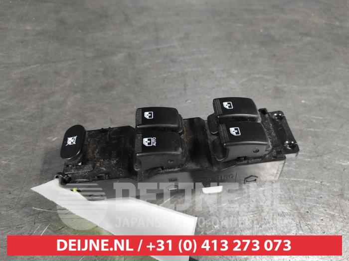 Hyundai I10 Combischakelaar ramen O671369