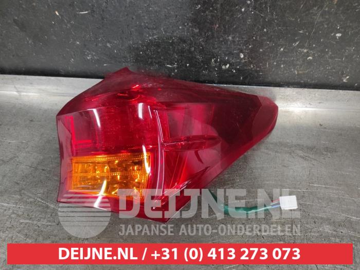 Toyota Auris Achterlicht rechts O671418