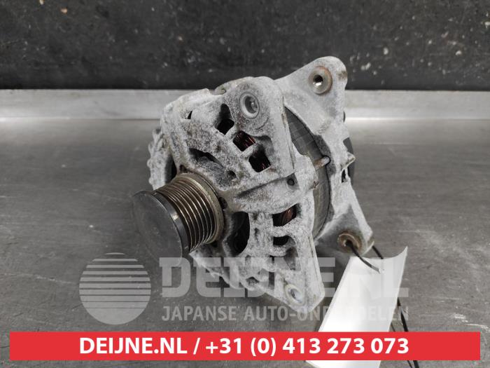 Gebruikte Dynamo Nissan Pulsar (C13) 1.2 DIG-T 16V Prijs € 45,00 Margeregeling aangeboden door V.Deijne Jap.Auto-onderdelen BV