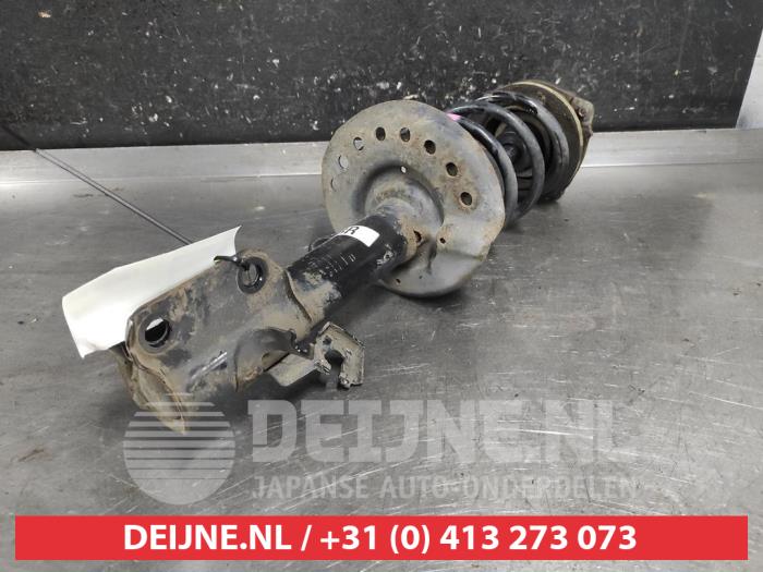 Nissan Pulsar Front shock absorber rod, right O671448