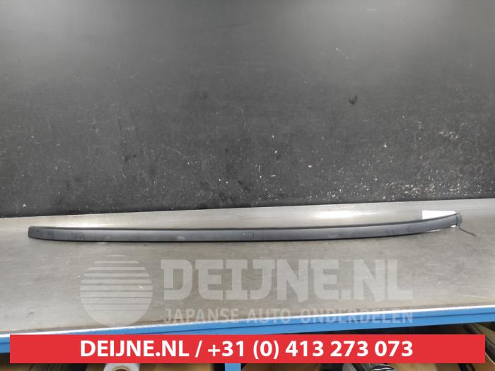 Hyundai Bayon Dachreling links O671460