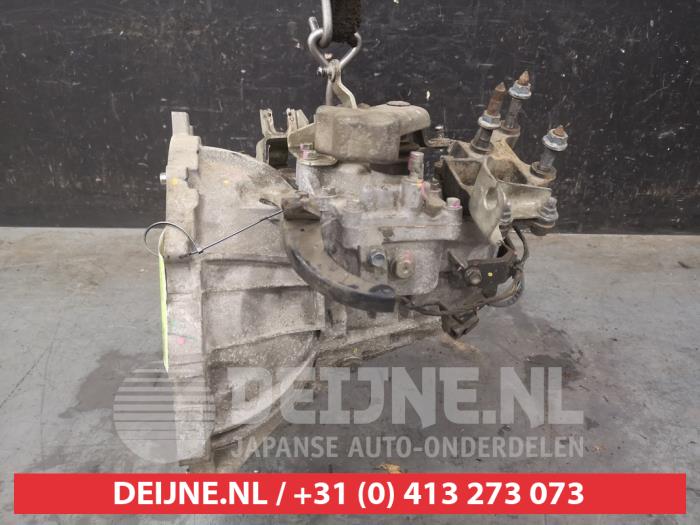 Mitsubishi Space Star Versnellingsbak O671586